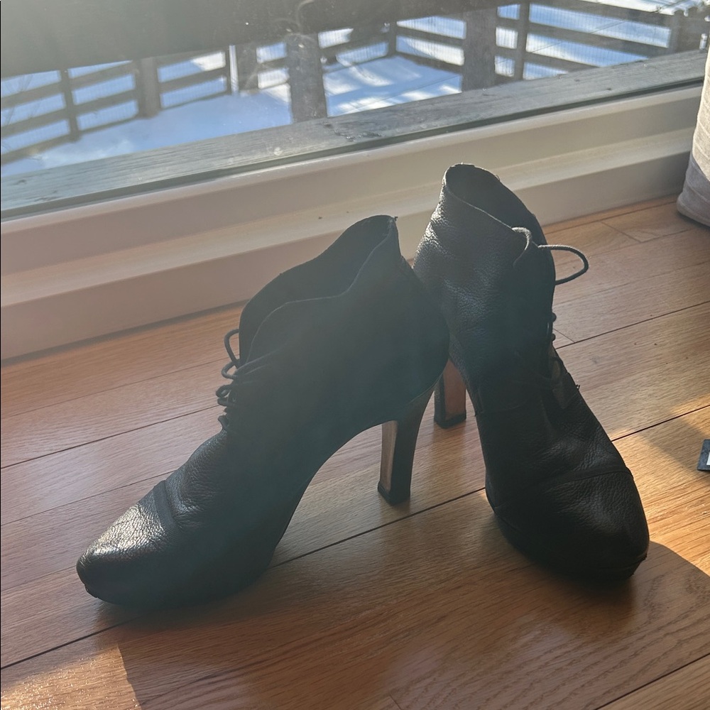 Repetto Black Lace-Up Heels